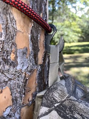 🏹 Archery Saddle Rope Tether Gear Hanger (2) Hooks Bow Crossbow Amsteel Hook 🏹 - Image 1 of 4