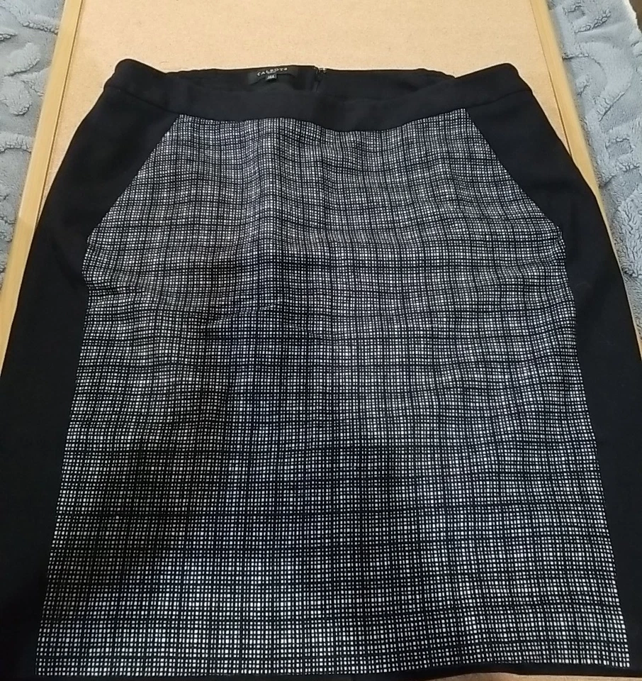 Talbots Wool Skirt Womens 14W White Black Plaid Classic Preppy Office - Image 1 of 4
