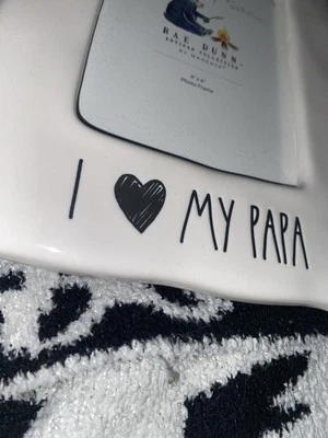 Rae Dunn 4x6 I (corazón) LOVE MY PAPA Marco Marfil Cerámica Papá Día del Padre Gran Foto 1 de 4