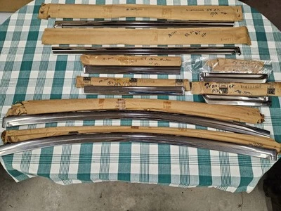 Nuevo de Lote Antiguo 1958 Chevy Biscayne BelAir Molduras de Ventana Molduras 8 Piezas Bel Air Foto 1 de 4