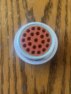 DEUTSCH Circular Female Plug Connector Housing HD36-24-23SN Free Same Day Ship! - Image 1 of 4