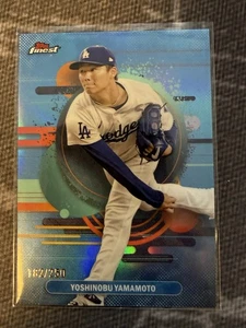 2025 Topps Finest - Uncommon Yoshinobu Yamamoto #195 Sky Blue Refractor /250 - Bild 1 von 2
