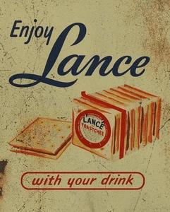 ENJOY LANCE SQUARE CRACKERS CON YOUR DRINK 15" HEAVY DUTY USA INSEGNA ADV METALLO INVECCHIATO - Foto 1 di 1