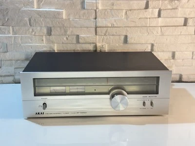AKAI AT-2200  Stereo-Tuner aus der 70er - Bild 1 von 4