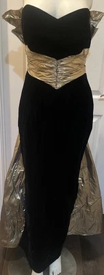 PRECIOSO Vestido Jessica McClintock Baile de graduación Terciopelo Negro y Acentos de Golf Talla 11/12 Foto 1 de 4