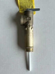 WATTS 3/4 LF LLL100XL T and P Relief Valve - 3/4 In. Outlet - Picture 1 of 2