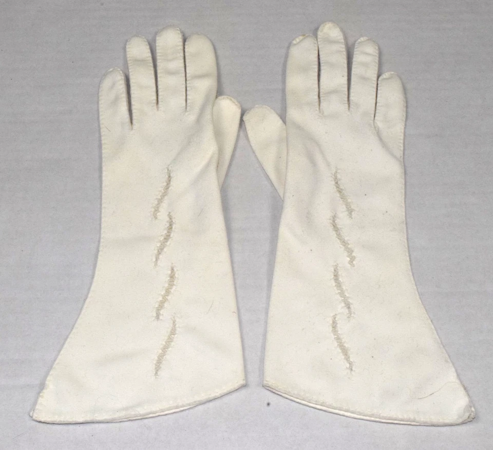 Guantes Vintage Talla S Años 50 Marfil Bordado Ondas Suave Suave Lujo Algodón Foto 1 de 4