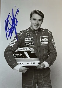Mika Häkkinen signiert F1 Pressefoto original Unterschrift Autogramm Signed (38) - Picture 1 of 3