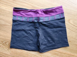 Pantalones Cortos Lululemon CA Talla 6 AU Talla 10 Yoga Pilates Caminar Gimnasio Negro Púrpura - Imagen 1 de 10