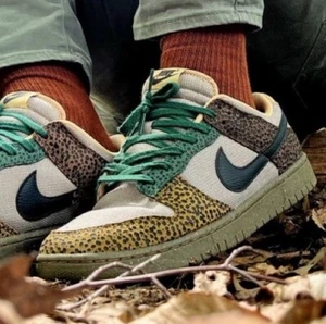 Nike Dunk Low “Safari Golden Moss” - Men’s Size 10 - Picture 1 of 18