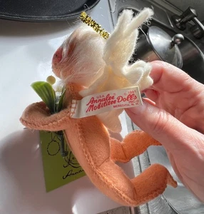 Vintage 1961 Annalee Mobilitee Dolls Christmas Cherub Angel Doll USA - Picture 1 of 7