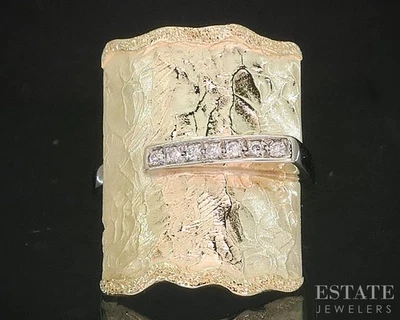 Anillo escudo con textura de diamantes naturales de oro amarillo y blanco de 14 k de 0,07 ctw 6,9 g i20333 Foto 1 de 4