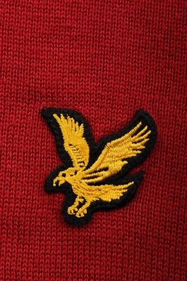Lyle & Scott Classic V Neck Jumper Size L - Image 1 of 4