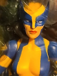 MARVEL LEGENDS X-23 WOLVERINE - Nuovo con scatola con ALA SINISTRA SAURON BAF! X-Men 97 laura - Foto 1 di 11