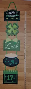 FREE St Patrick’s Day Large 32” Hanging Sign 17th , Shamrocks, Glitter Décor NEW - Picture 1 of 4