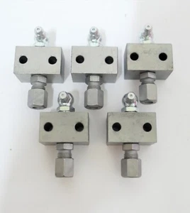 5x Nippelblock 1-stellig Stahl verzinkt Kegelschmiernippel  Rohranschluss Ø6mm - Picture 1 of 2