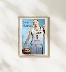 Paige Bueckers 11 x 17 Kunstdruck - Bild 1 von 2
