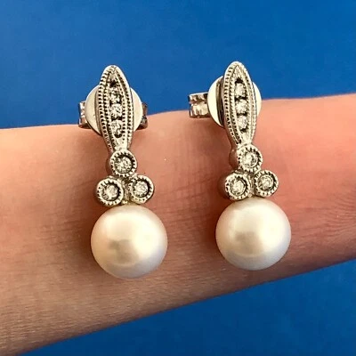 Designer 10K White Gold Pearl Diamond Accent Bridal June Anniversary Earrings - Image 1 of 4