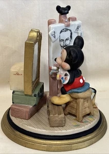 Figura "Autorretrato" de Mickey Mouse y Walt Disney - Figura de cerámica de Sri Lanka - Imagen 1 de 10