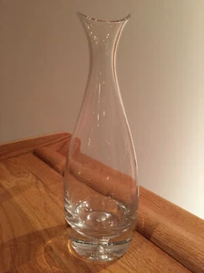 Southern Living at Home Crystal Clear 10" Vase Curved Opening & Bubble Base  EUC - Picture 1 of 10