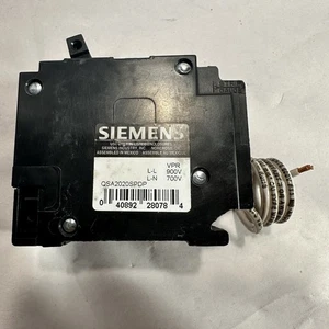 Siemens 20A/40kA Circuit Breaker & Surge Protection Type 2 QSA2020SPDP - Picture 1 of 8