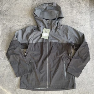 Stormtech women’s  Vertex Waterproof & Windproof Stormshell medium  - Picture 1 of 9