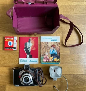 FOTOCAMERA VINTAGE FERRANIA EURA ANNI 60 - Foto 1 di 6