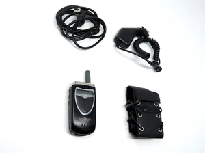HARLEY DAVIDSON 100TH ANNIVERSARY MOTOROLA V60 CELL PHONE + LEATHER CASE WORKS! - Picture 1 of 23