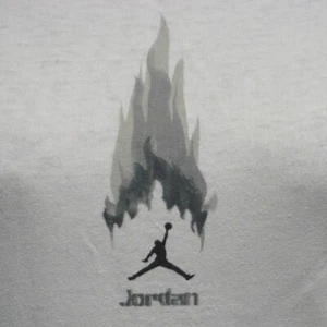 MICHAEL JORDAN med tee Air basketball Jumpman T shirt tribal fire - Picture 1 of 4