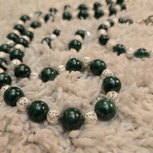 NUEVO Juego de 3 collares de malaquita y ley - Imagen 1 de 10