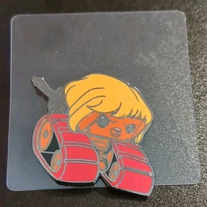 Pin esmaltado He-Man Bot de Geek Fuel - Pinback Masters of the Universe - Imagen 1 de 2