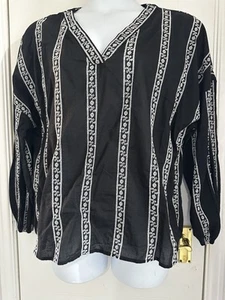F&F Black and White embroidered Blouse with V Neck Size 18 new with tags - Picture 1 of 9