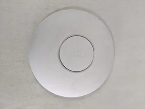 Ubiquiti UniFi AP AC PRO 802.11ac 1300 Mbps Wireless Access Point - Picture 1 of 6