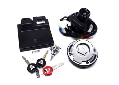 Blocco Yamaha YZF R1 RN49 2017 CDI / ECU Centralina Chiusura Lockset Chiave BX4 - Image 1 of 4