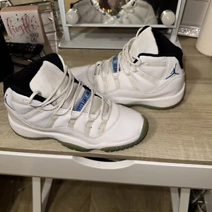 Größe 6,5 - Jordan 11 Retro Legend Blue - Bild 1 von 8
