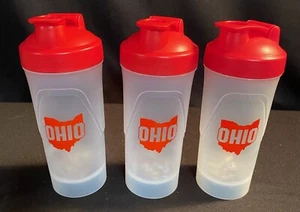 LOTTO DI 3 BOTTIGLIE/TAZZE SHAKER OHIO STATE - NUOVE - Foto 1 di 3