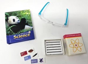 Muñeca de 18" American Girl Science Lab con gafas, libro de ciencias y diapositivas de microscopio! - Imagen 1 de 4