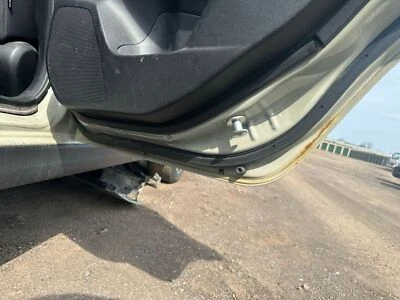 Used Rear Right Door Assembly Rear Side fits: 2016 Subaru Xv crosstrek electric Foto 1 de 4