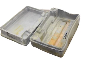 03-12 MERCEDES R230 SL600 SL500 CENTRAL DOOR LOCKING VACUUM PUMP FOAM CASE COVER - Picture 1 of 6