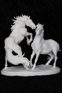 Breyer Größe traditionelles Modellpferd Kampf Camargues - Resin bemaltfertig - Bild 1 von 10
