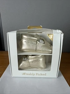 Freshly Picked Mary Jane Moccasins Titanium Size 3 New Unused - Picture 1 of 8