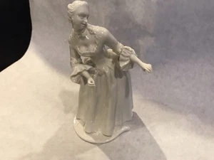 FIGURA DE PORCELANA BLANCA DE NYMPHENBURG COMMEDIA Dell'arte ISABELLA DESPUÉS DE BUSTELLI - Imagen 1 de 12