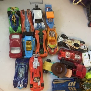Mixed Matchbox Car Lot 20+ Okay Condition But Well Loved - Picture 1 of 5