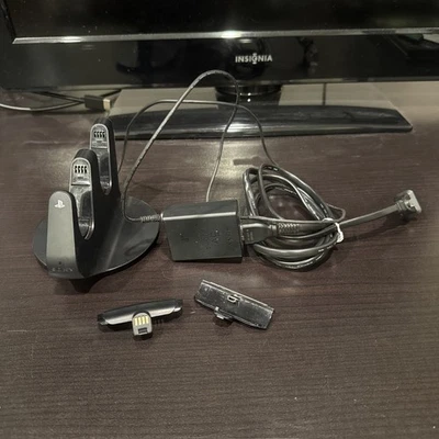 Estación de Carga Controlador DualShock 3 Oficial Sony PS3 CECH-ZDC1U con 2 Clips Foto 1 de 4