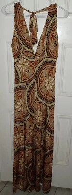 Vestido largo completo diseño XOXO talla mediana Foto 1 de 4