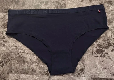 全新无标签 TOMMY HILFIGER 大号海军蓝厚腰围奶嘴内裤 — 第 1/3 张图片