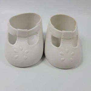 VTG Cabbage Patch Kids White Mary Jane T-Strap Soft Vinyl Shoes Hong Kong - Picture 1 of 5