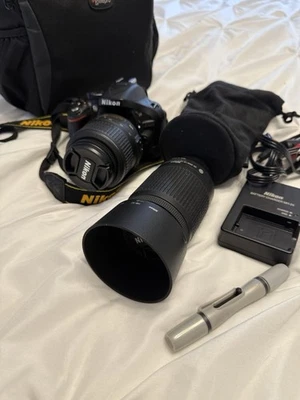 Cámara digital Nikon D5200 Foto 1 de 4