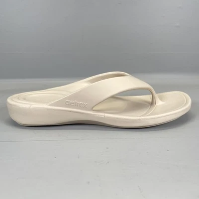 Aetrex Maui Sandals Womens Size 8 Ivory Thong Flip Flop Orthotic Comfort Shoes - Image 1 of 4