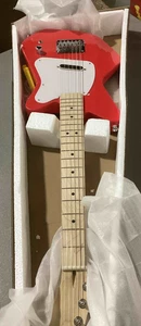 Loog Pro VI Chitarra elettrica per bambini vera per principianti età 9+ SPEDIZIONE GRATUITA - Foto 1 di 4